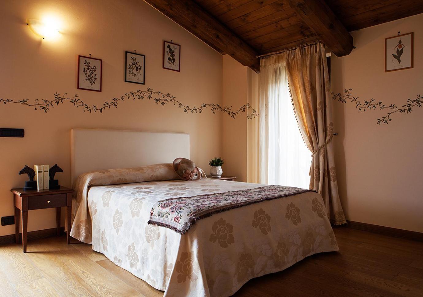 Отель Le Residenze Degli Ulivi Campofilone Экстерьер фото