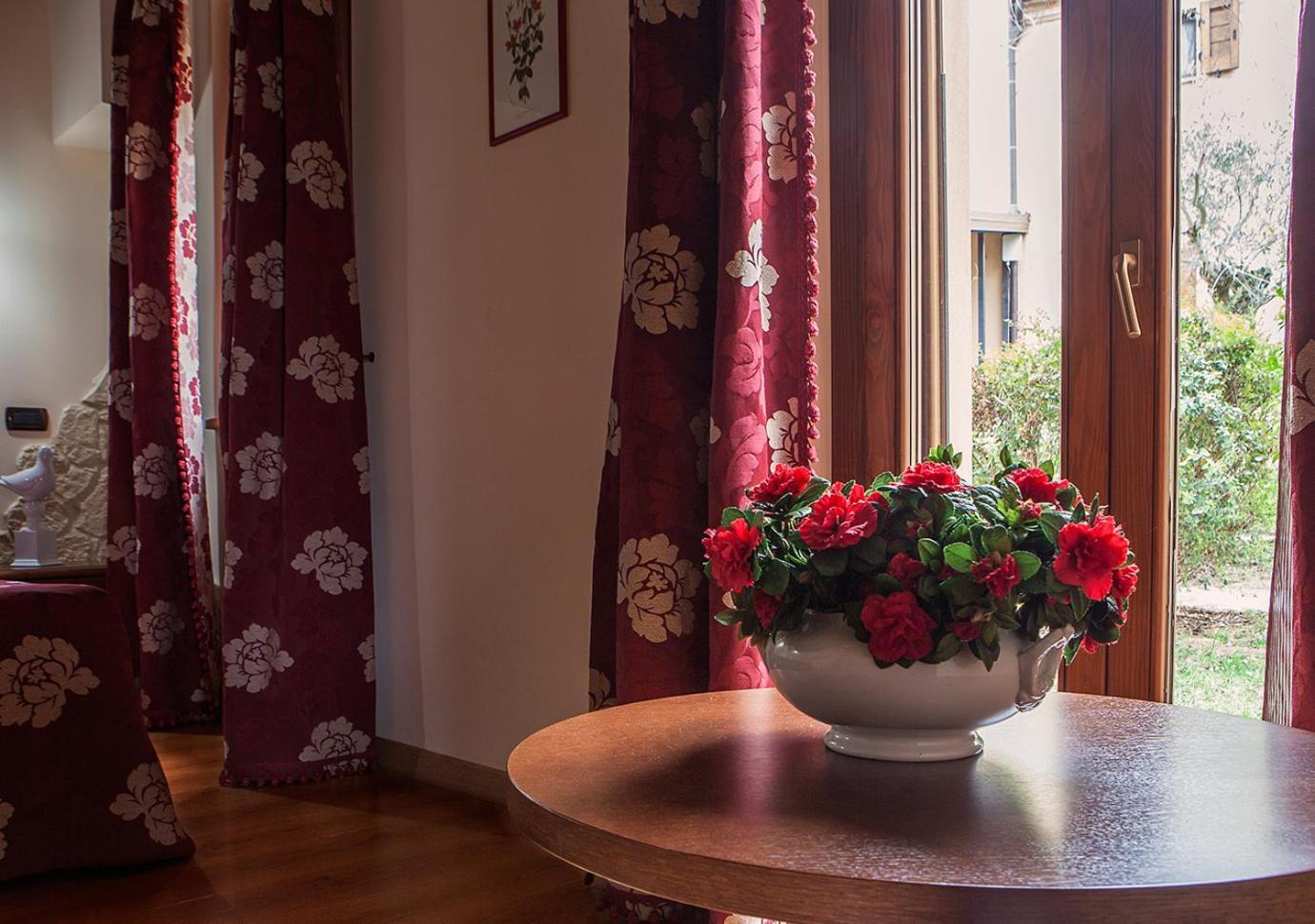 Отель Le Residenze Degli Ulivi Campofilone Экстерьер фото